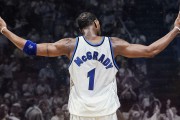 篮球皇帝詹姆斯再掀热潮，湖人再夺NBA总冠军，湖人夺冠詹姆斯历史地位
