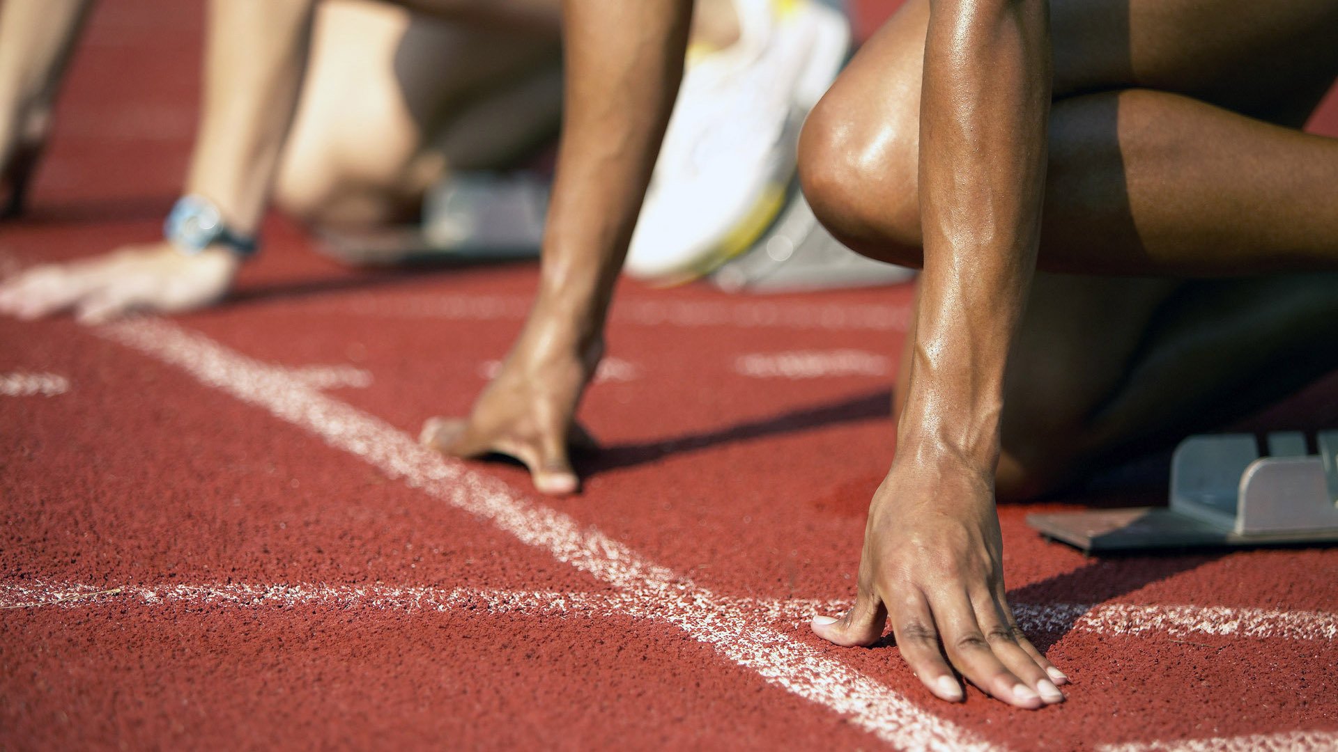 “青春逐梦”青少年篮球志愿者在北京发起爱心公益行动,弘扬志愿服务精神